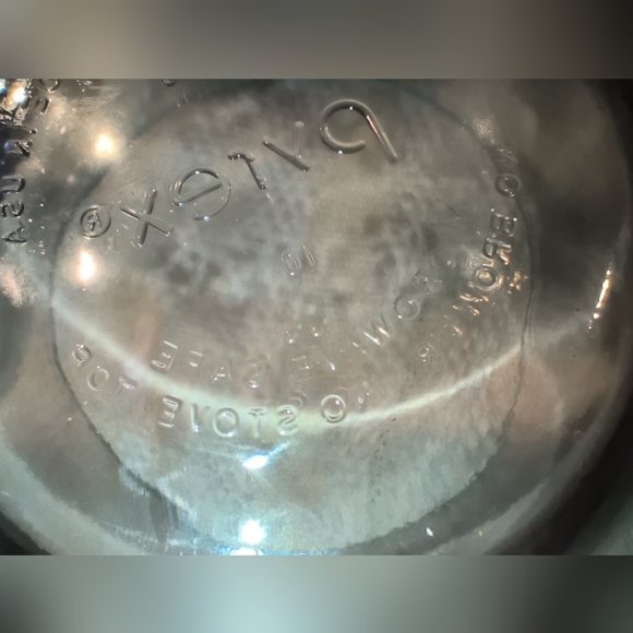 Pyrex 2 cup Teal Rim Glass Bowl - Picture 3 of 5